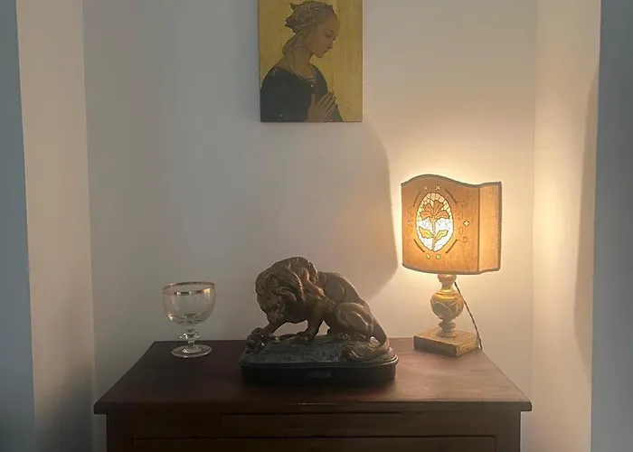 Apartment Vatican's Lion